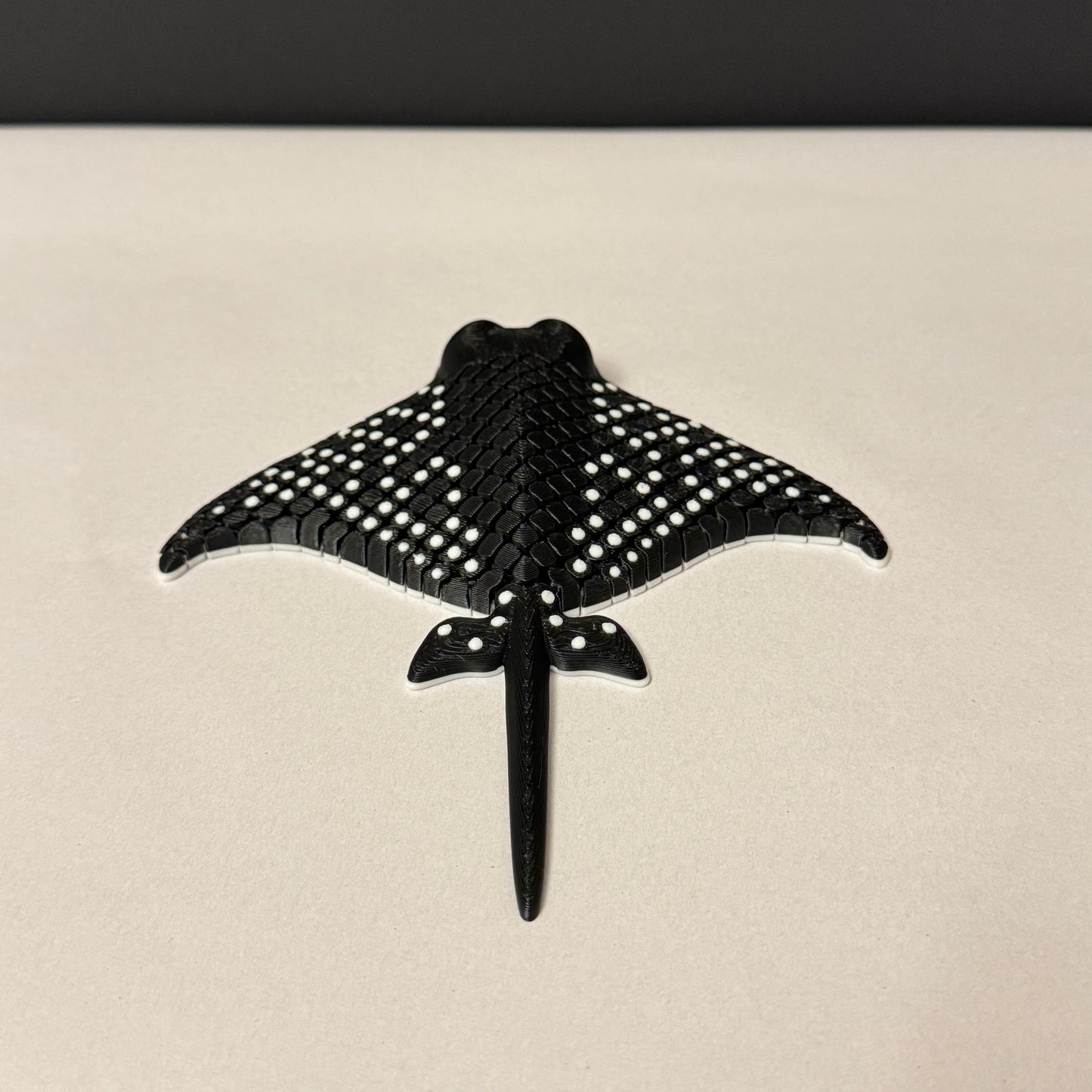 Wiggling Spotted Stingray