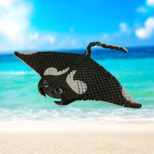 Wiggling Manta Ray